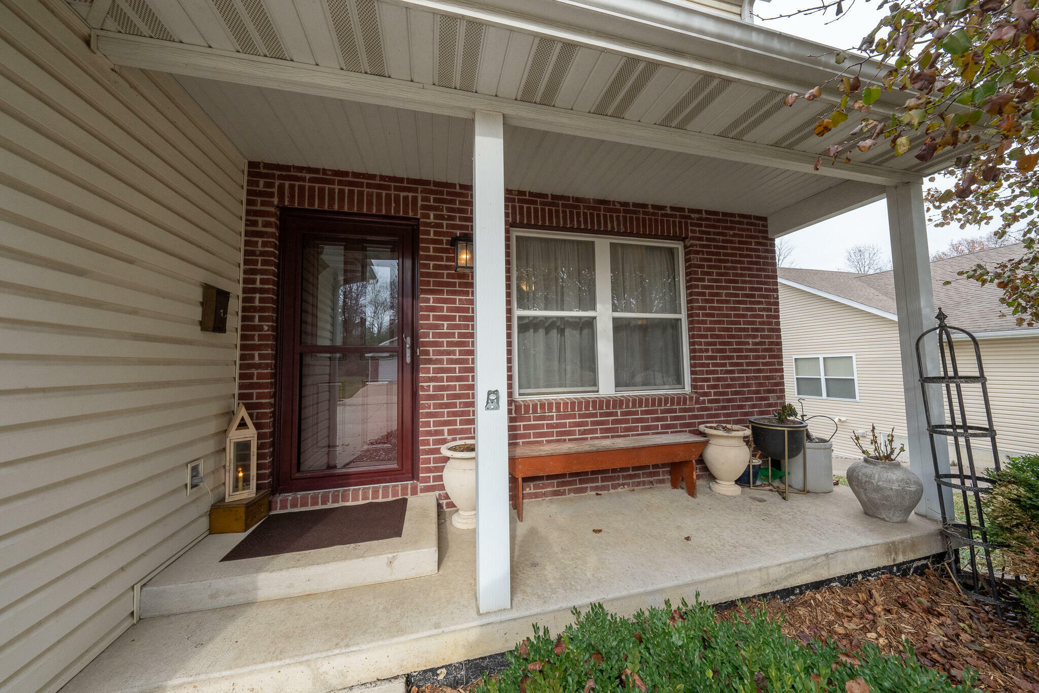 Property Photo:  2209 Grizzly Ct  MO 65202 