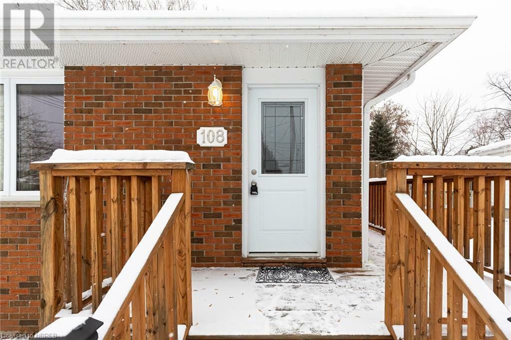 Property Photo:  108 Strathcona Drive  ON P1A 2N3 