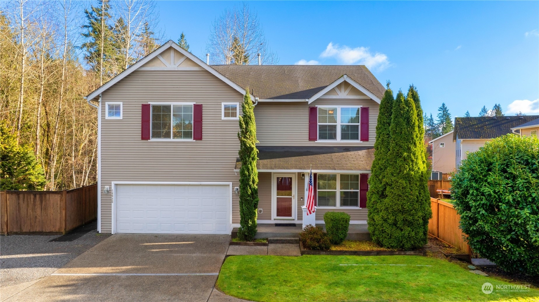 Property Photo:  14025  Flossmoor Lane SE  WA 98272 