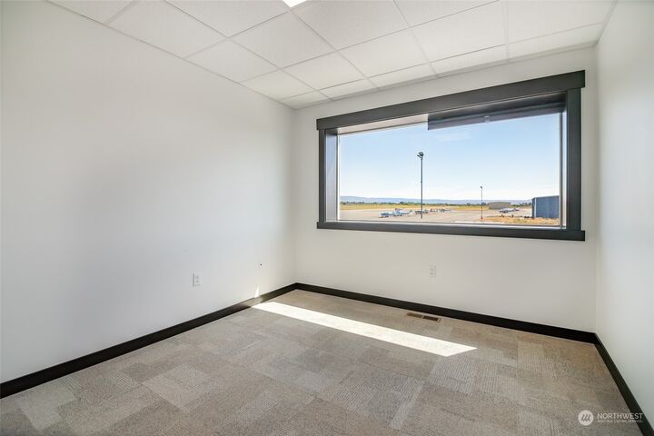 Property Photo: 1111 E Bowers Road WA 98926