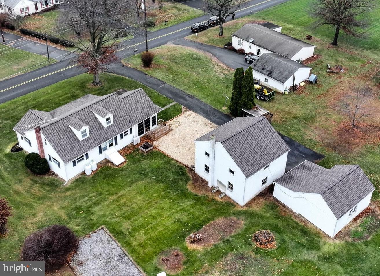 Property Photo:  111 Snavely Mill Road  PA 17543 