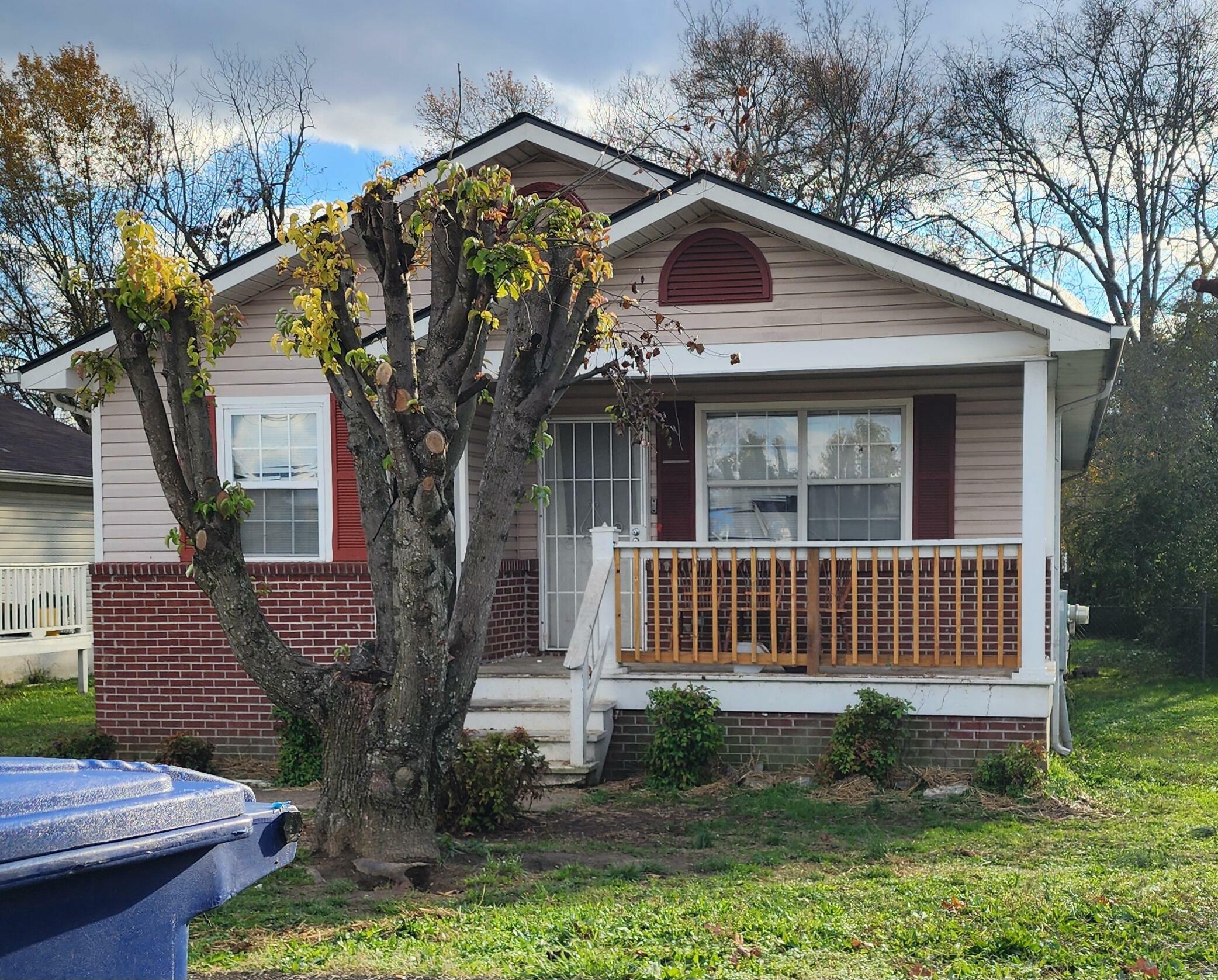 Property Photo:  1806 Bennett Avenue  TN 37404 