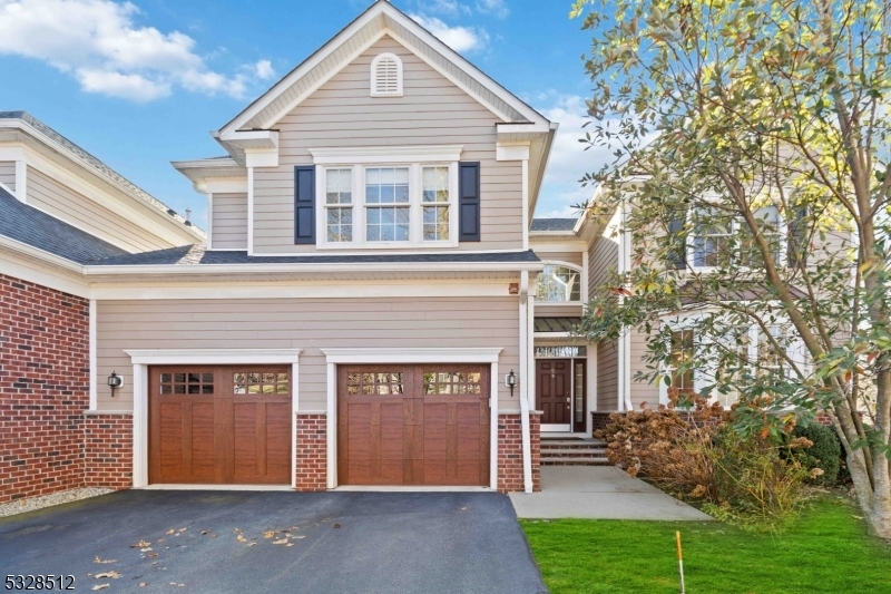 Property Photo: 5 Wheatsheaf Farm Rd NJ 07960