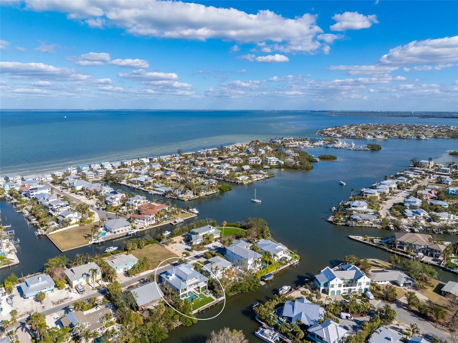 Property Photo:  329 Tarpon Street  FL 34216 