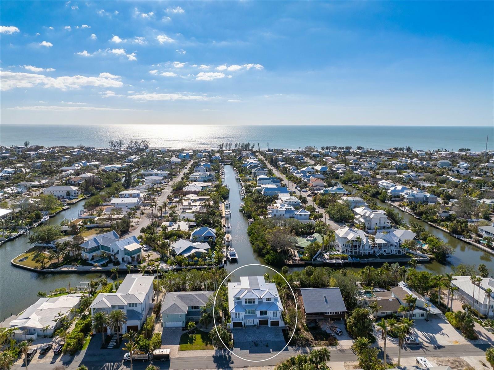 Property Photo: 329 Tarpon Street FL 34216