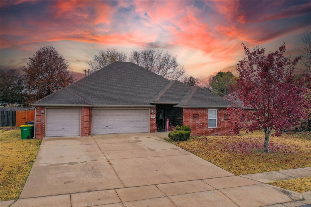 Property Photo:  11112 Waterleaf Lane  AR 72753 