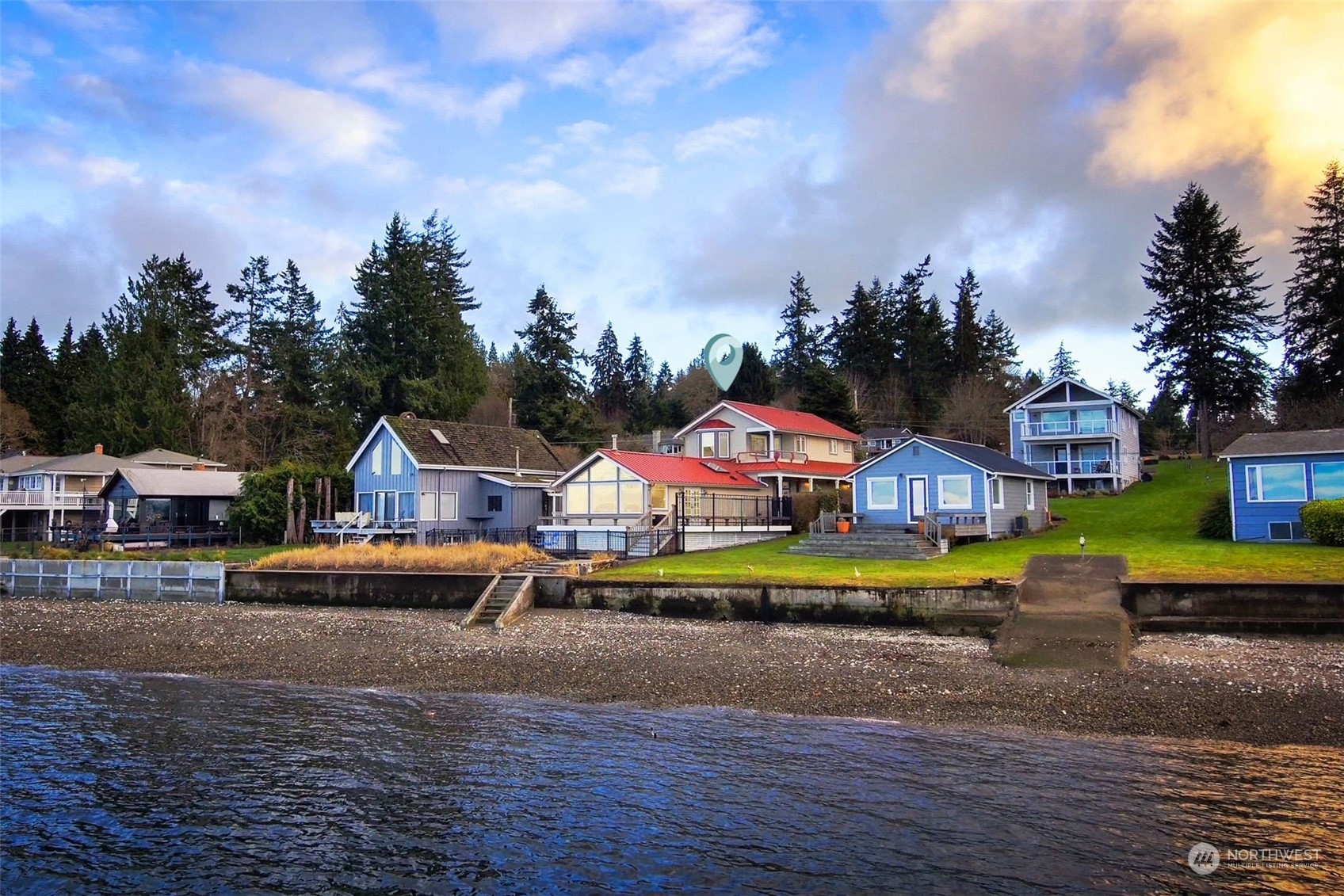 29439  Beach Drive NE  Poulsbo WA 98370 photo
