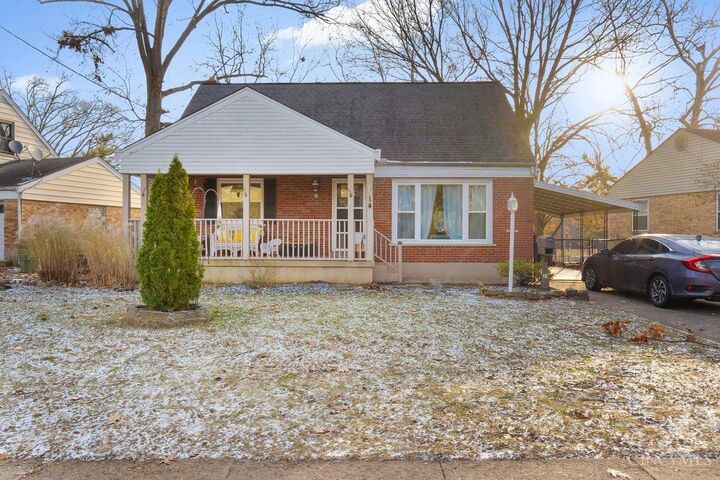 14 Drummond Street  Greenhills OH 45218 photo