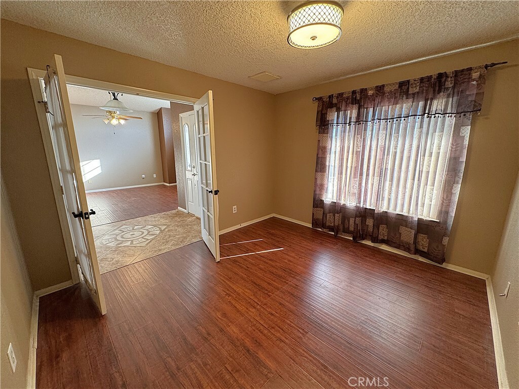 Property Photo: 28180 Cochise Avenue CA 92311