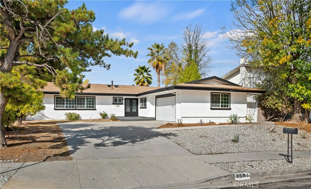 Property Photo:  5531 Valerie Avenue  CA 91367 