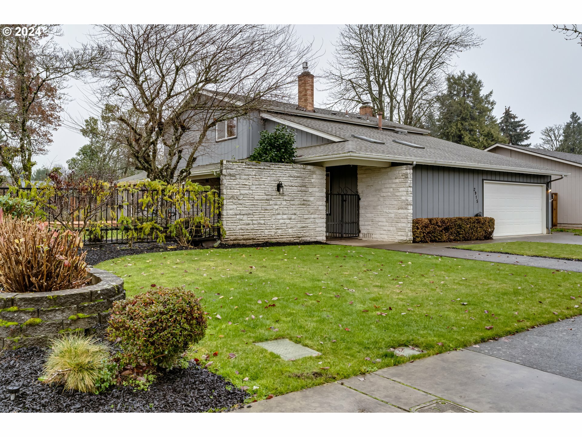 2915 Chuckanut St  Eugene OR 97408 photo