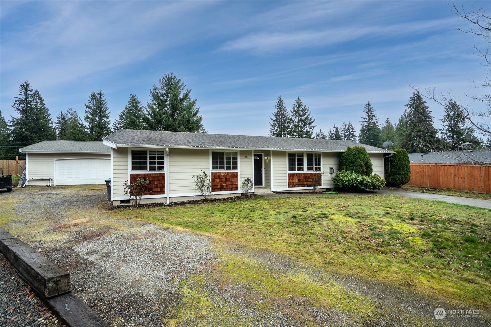 Property Photo:  12411  213th Avenue E  WA 98391 