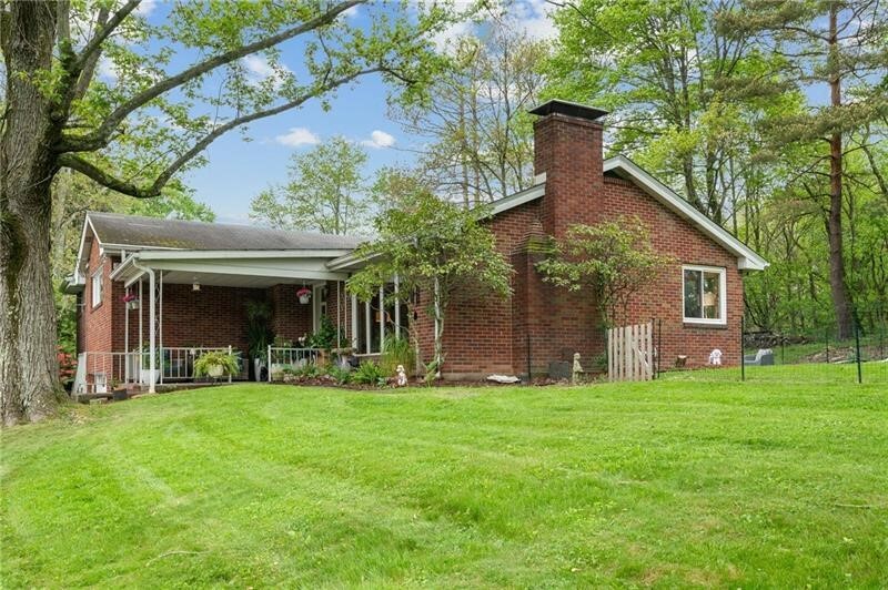 Property Photo:  3381 Gibsonia Road  PA 15044 