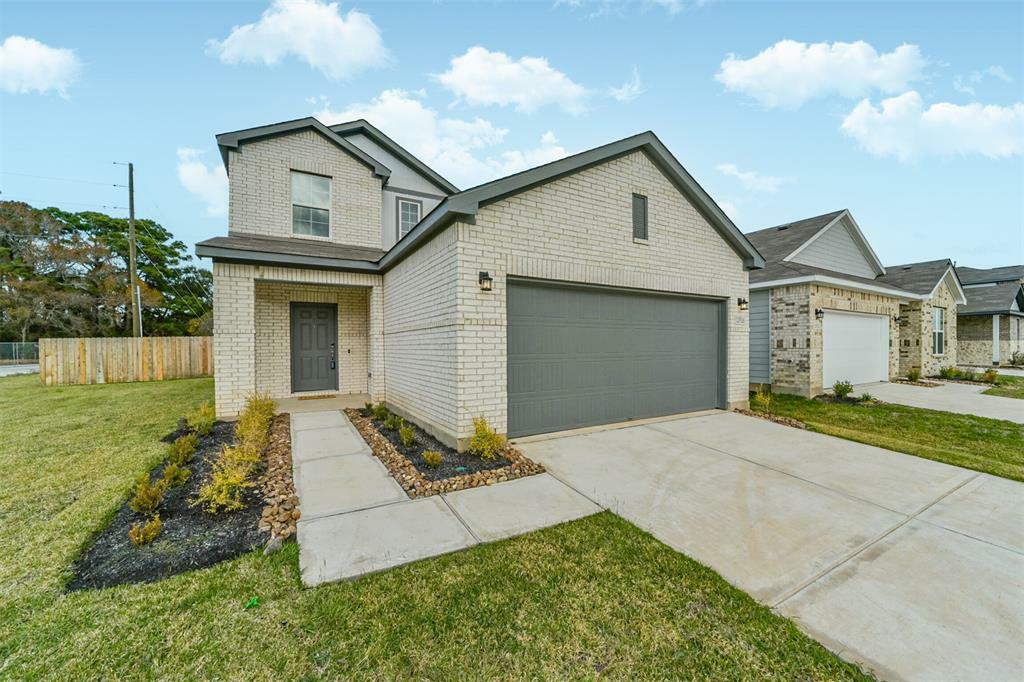 Property Photo:  11916 Whirlaway Drive  TX 77318 