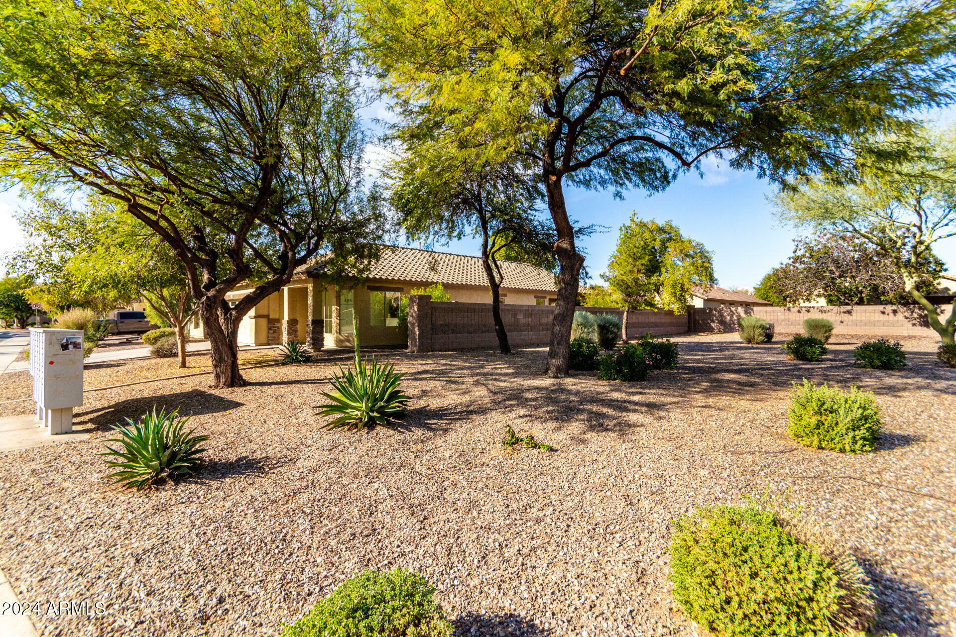 Property Photo:  1440 E Bautista Road  AZ 85297 