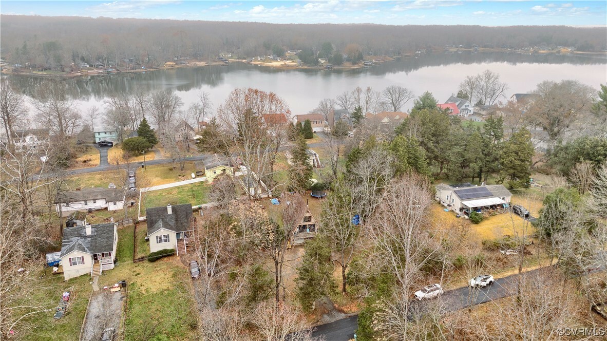 Property Photo:  217 Locust Drive  VA 23093 