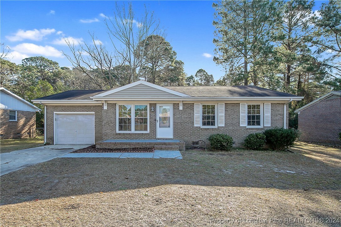 Property Photo:  2935 Peacock Street  NC 28348 