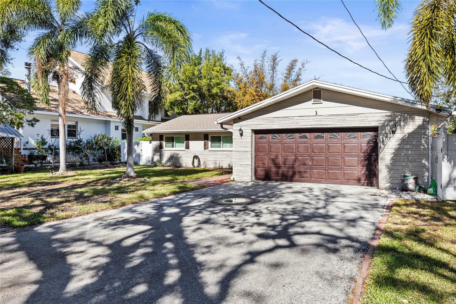 Property Photo:  4831 W San Miguel Street  FL 33629 