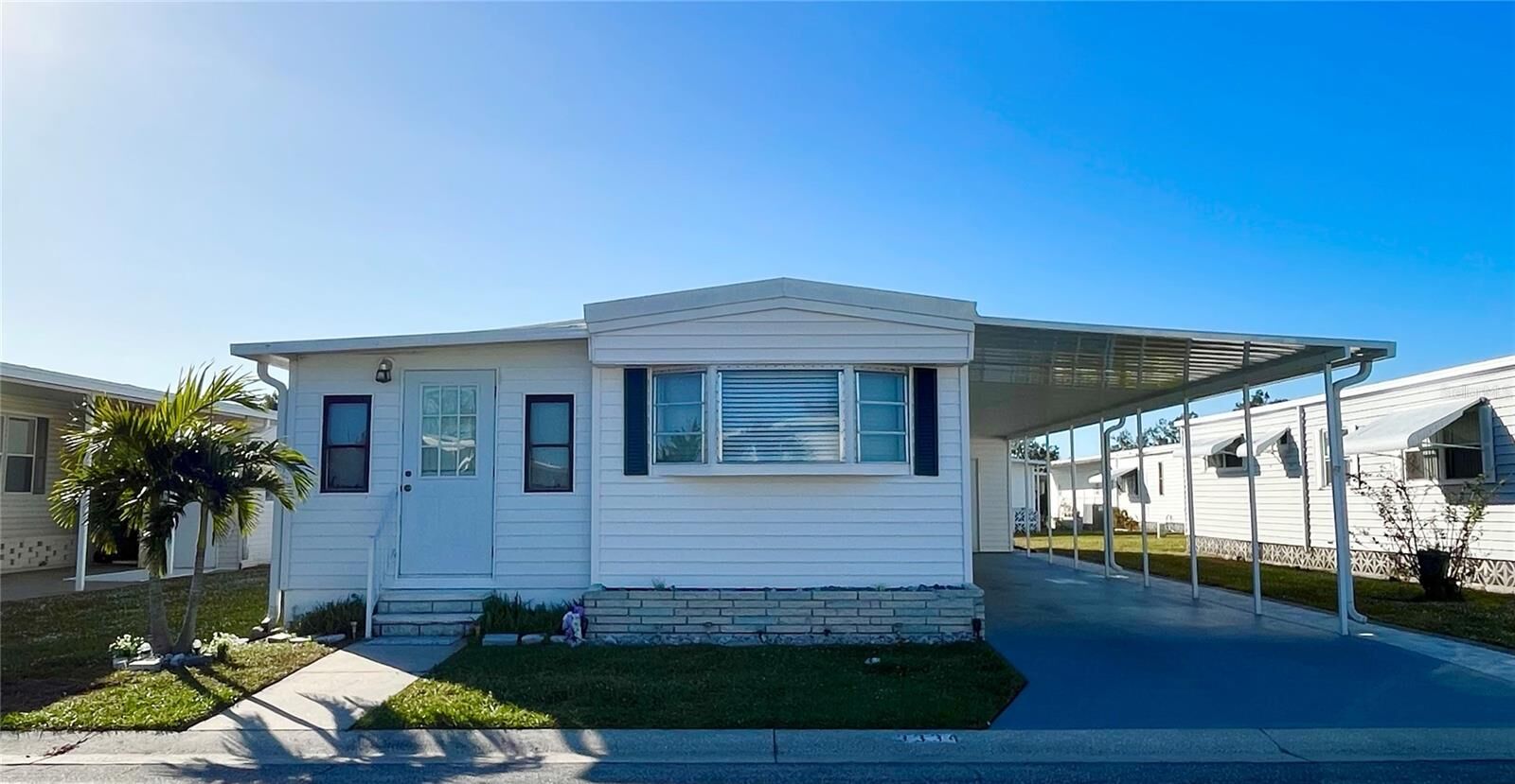 Property Photo:  3334 Overcup Oak Terrace  FL 34237 