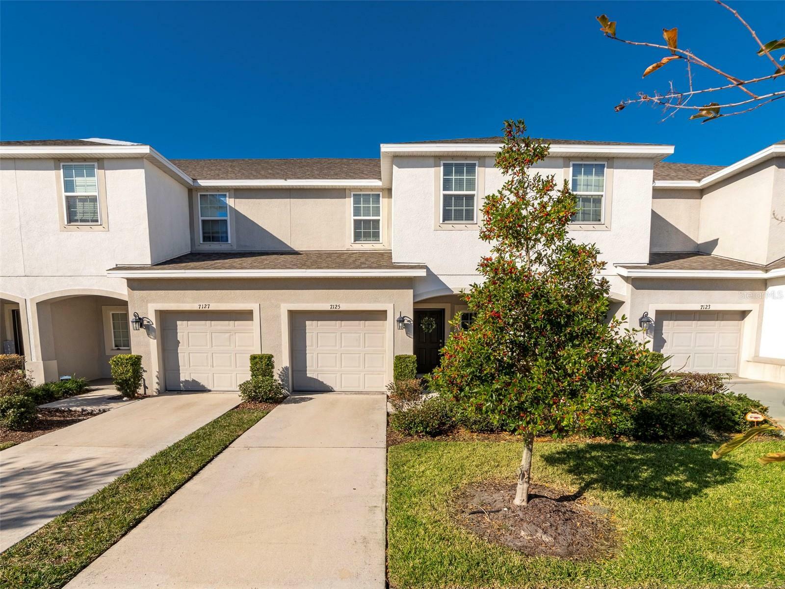Property Photo: 7125 Summer Holly Place FL 33578