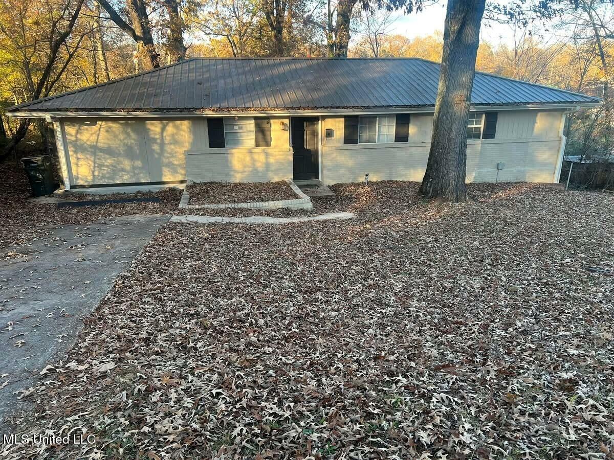 Property Photo:  390 Ridgecrest Drive  MS 38635 