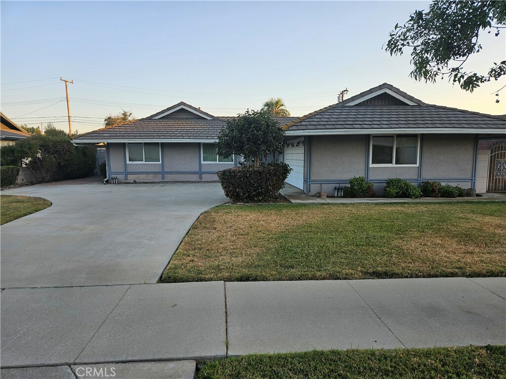 Property Photo:  1040 E Michelle Street  CA 91790 