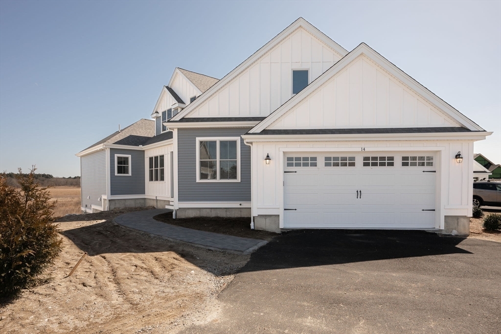 Property Photo:  58 Metacomet Road 17  MA 02379 