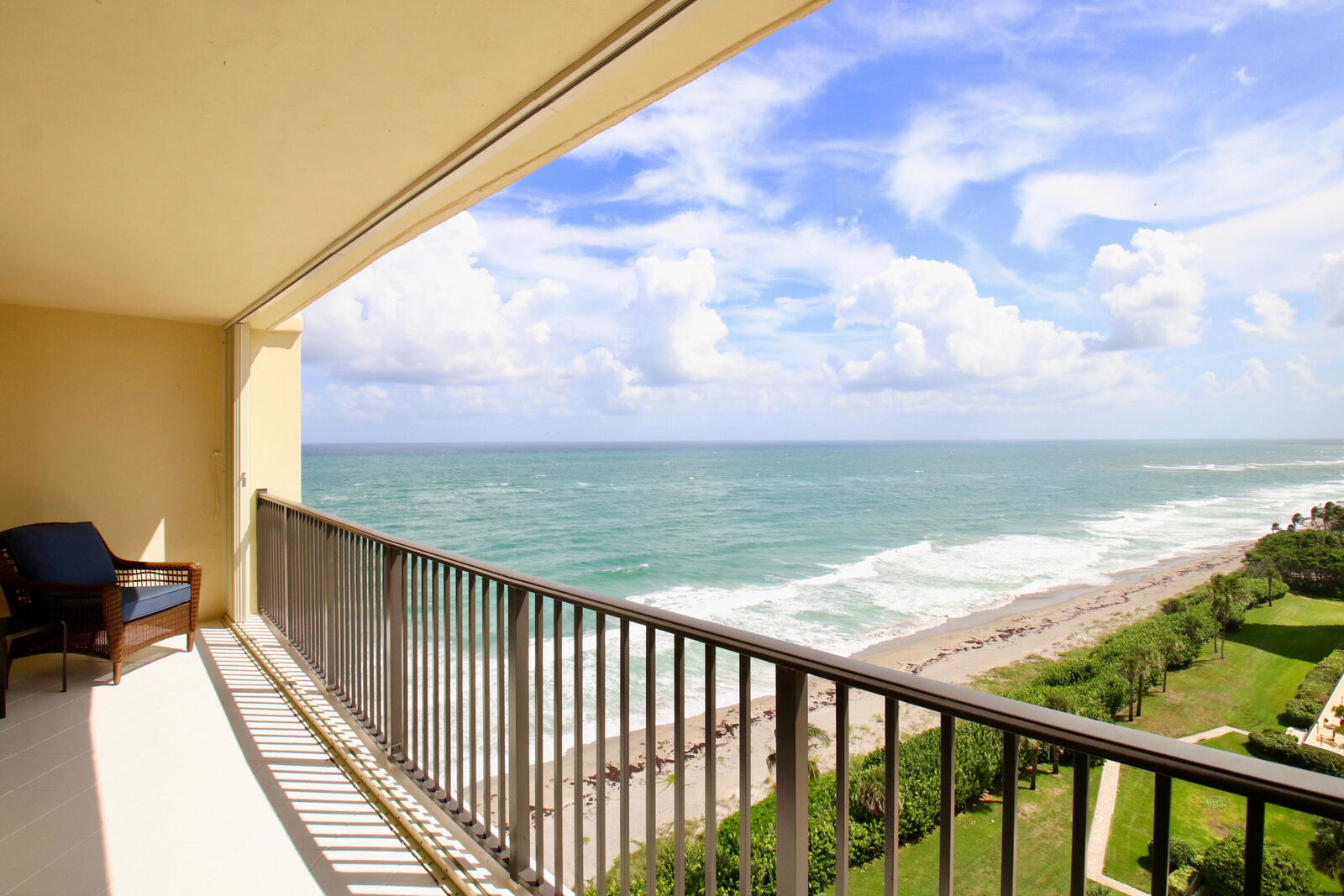 Property Photo: 200 Ocean Trail Way 1209 FL 33477