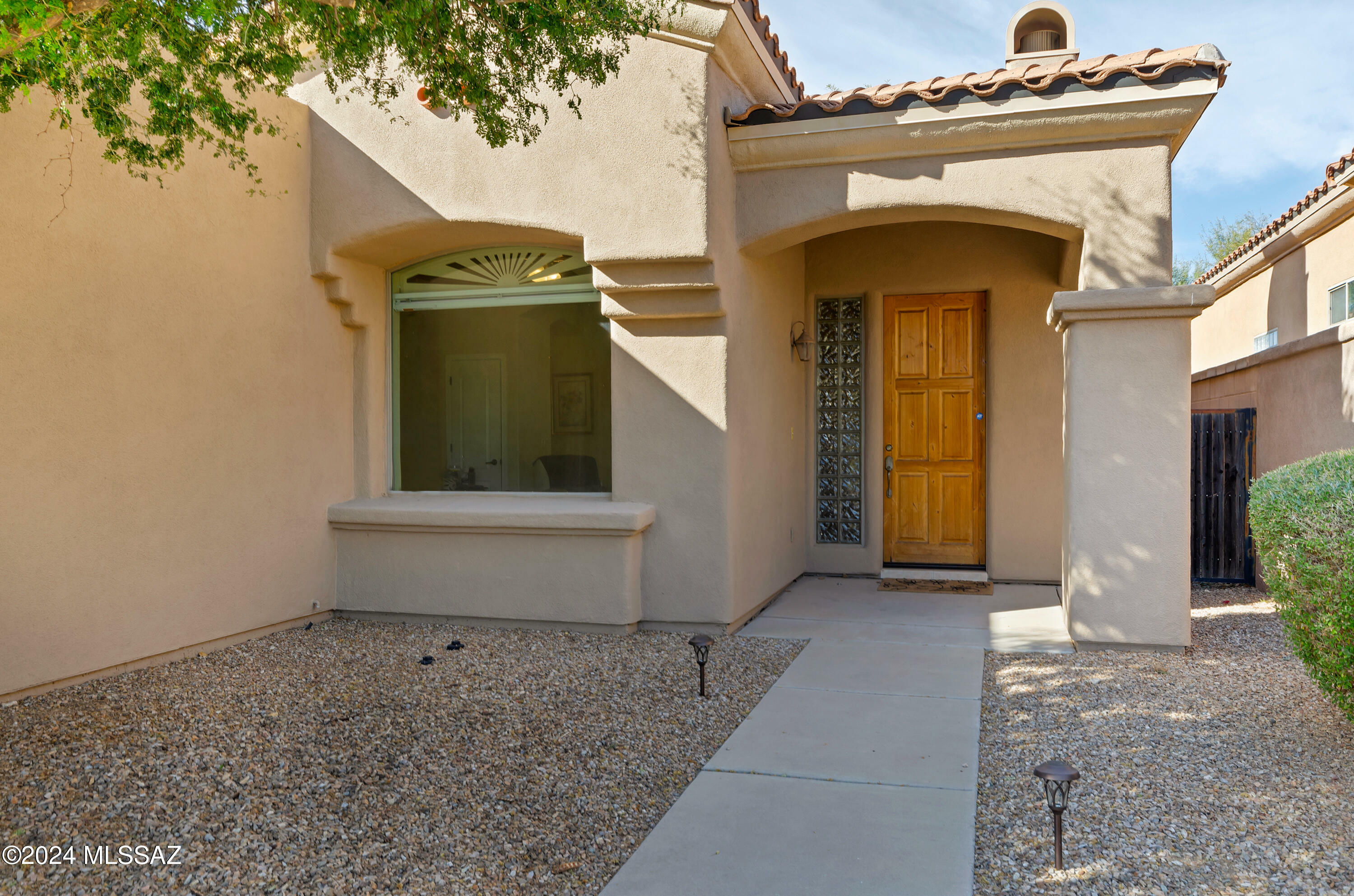 Property Photo:  6321 N Via Lomas De Paloma  AZ 85718 