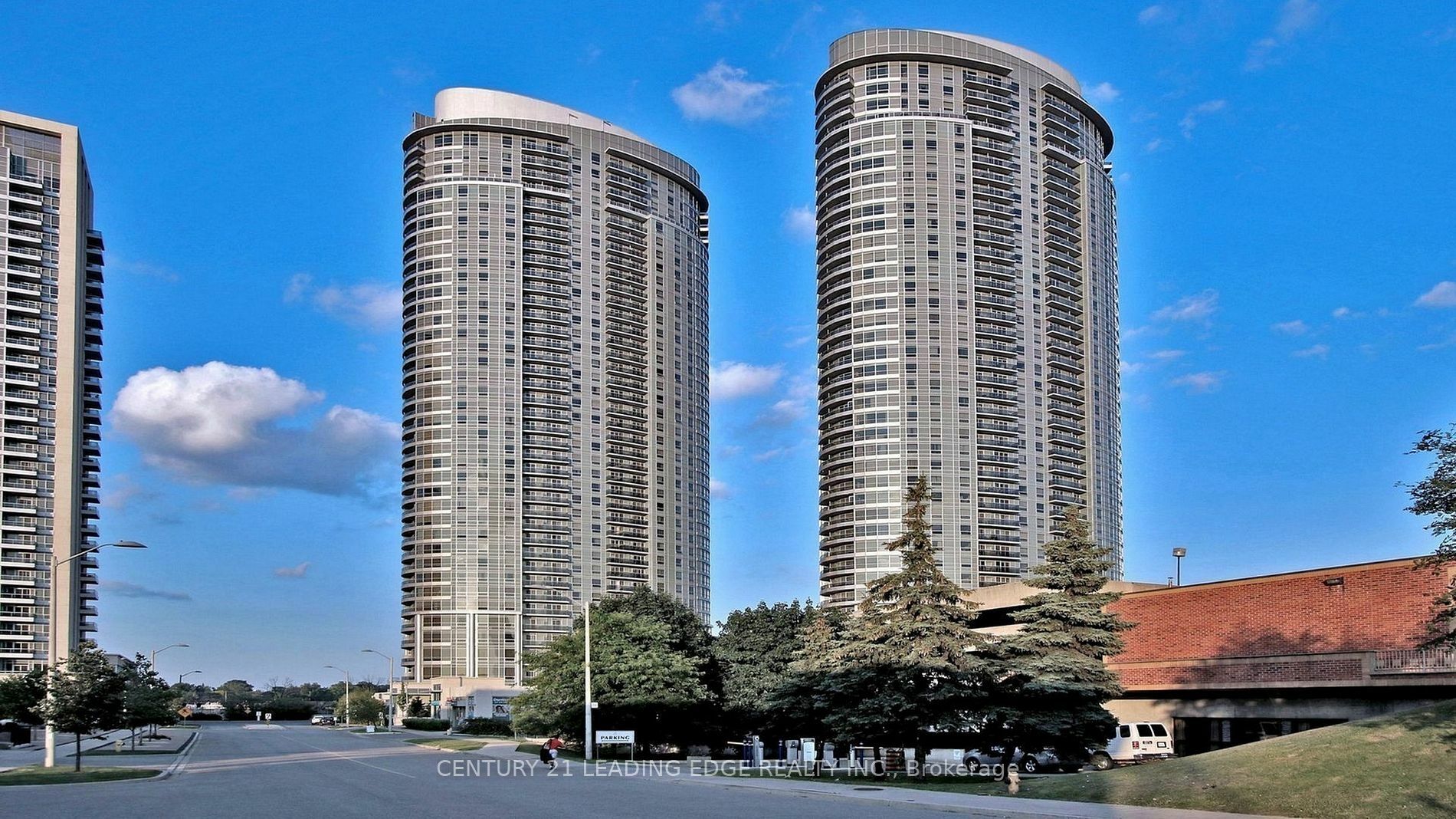 125 Village Green Sq 2212  Toronto ON M1S 0G3 photo