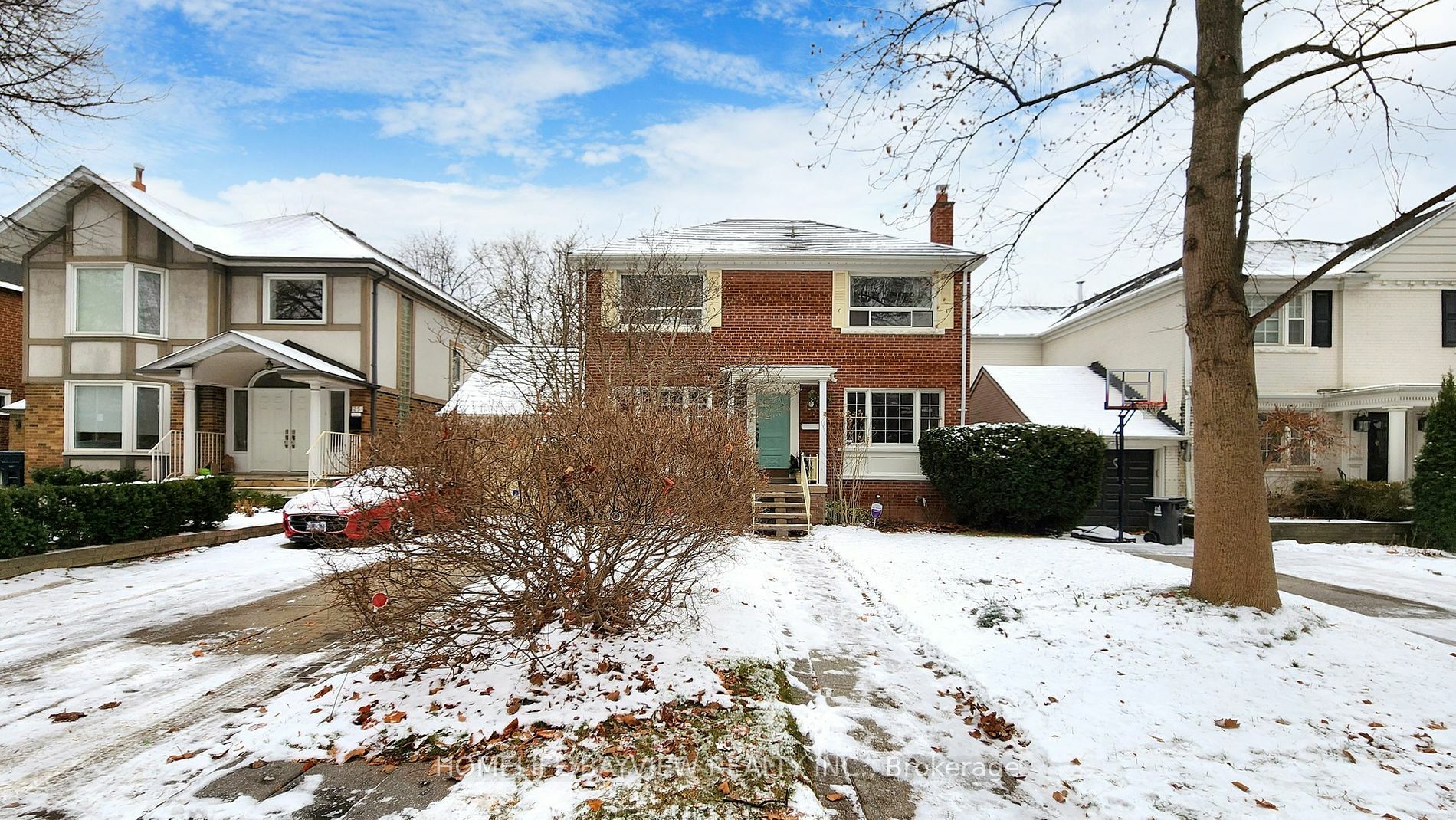 27 Elm Ridge Dr  Toronto ON M6B 1A2 photo