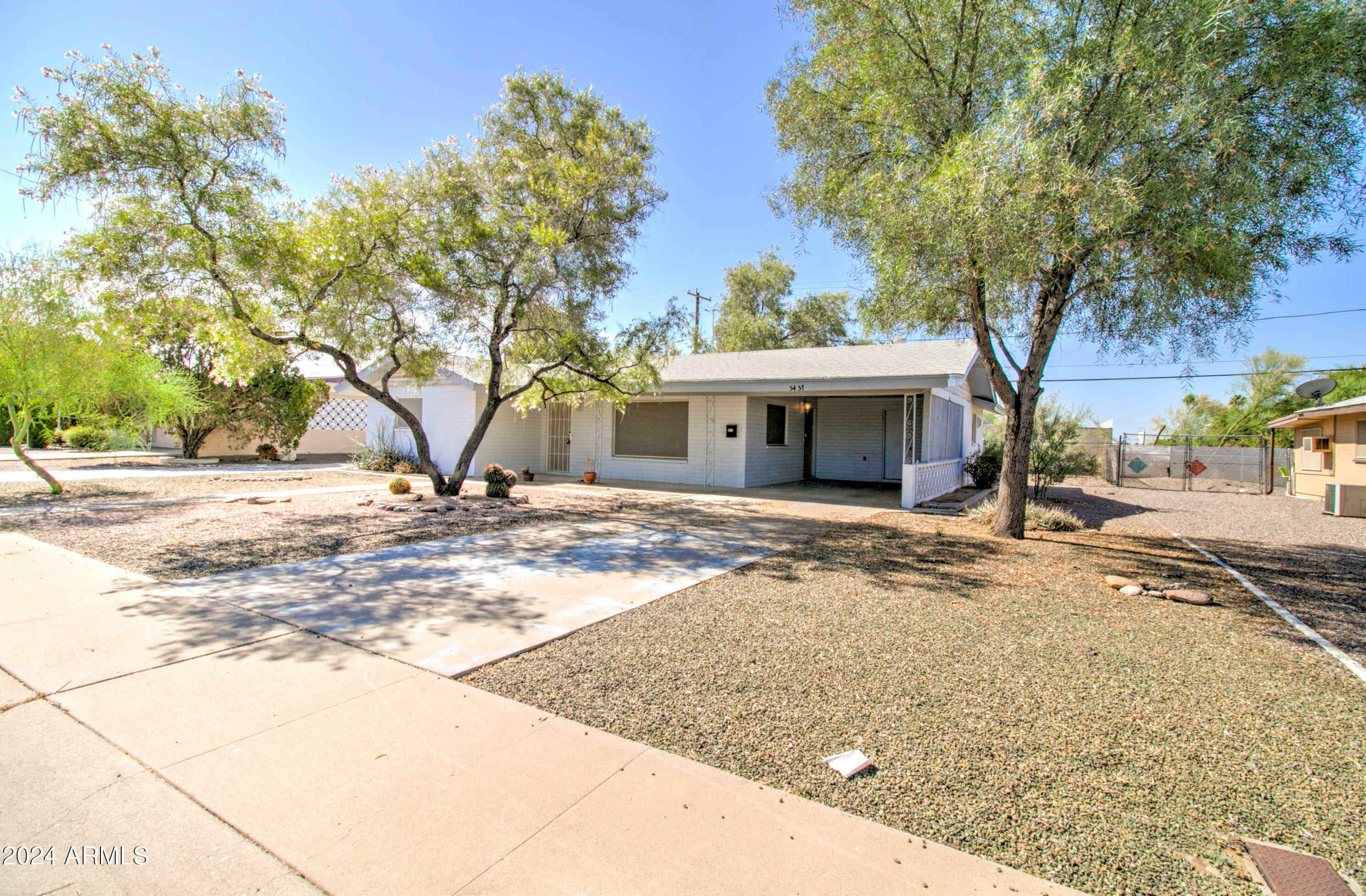 Property Photo:  5457 E Akron Street  AZ 85205 