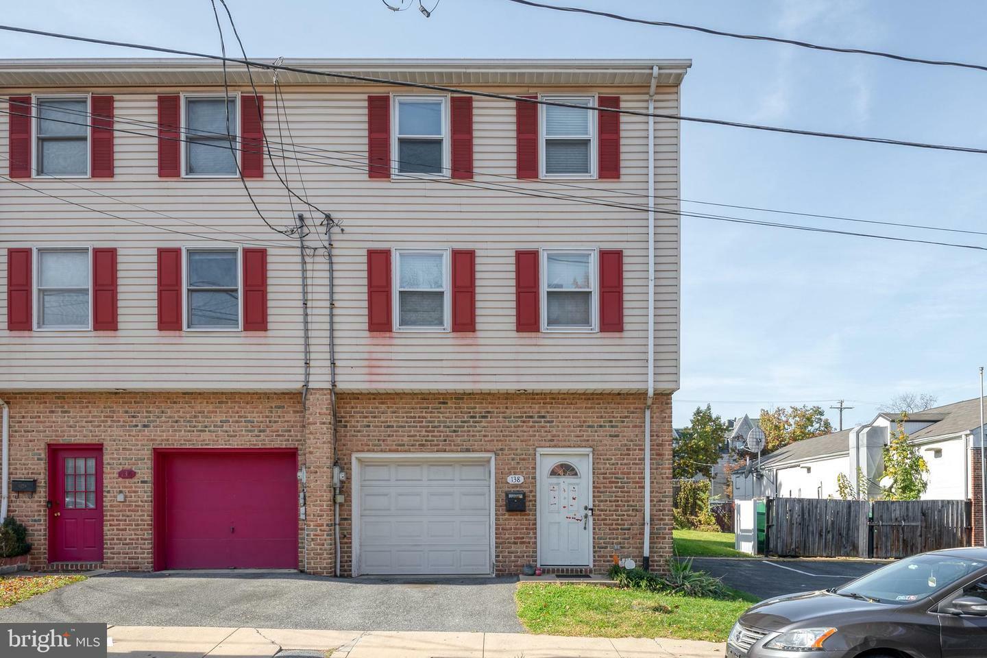 Property Photo:  138 Sherman Street  PA 17602 