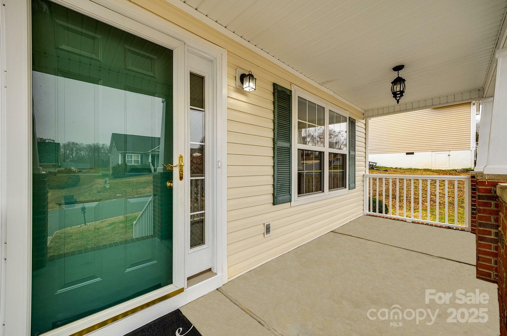 Property Photo:  828 Holdcroft Lane  SC 29730 