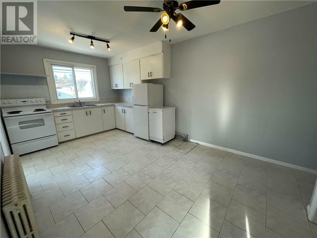 Property Photo:  244-246 Whittaker Street Unit# 6  ON P3C 3X8 