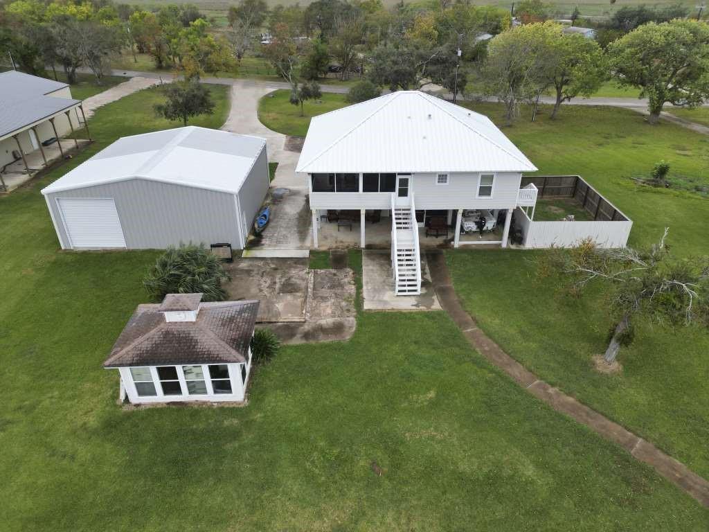 Property Photo: 5256 County Road 469 TX 77422