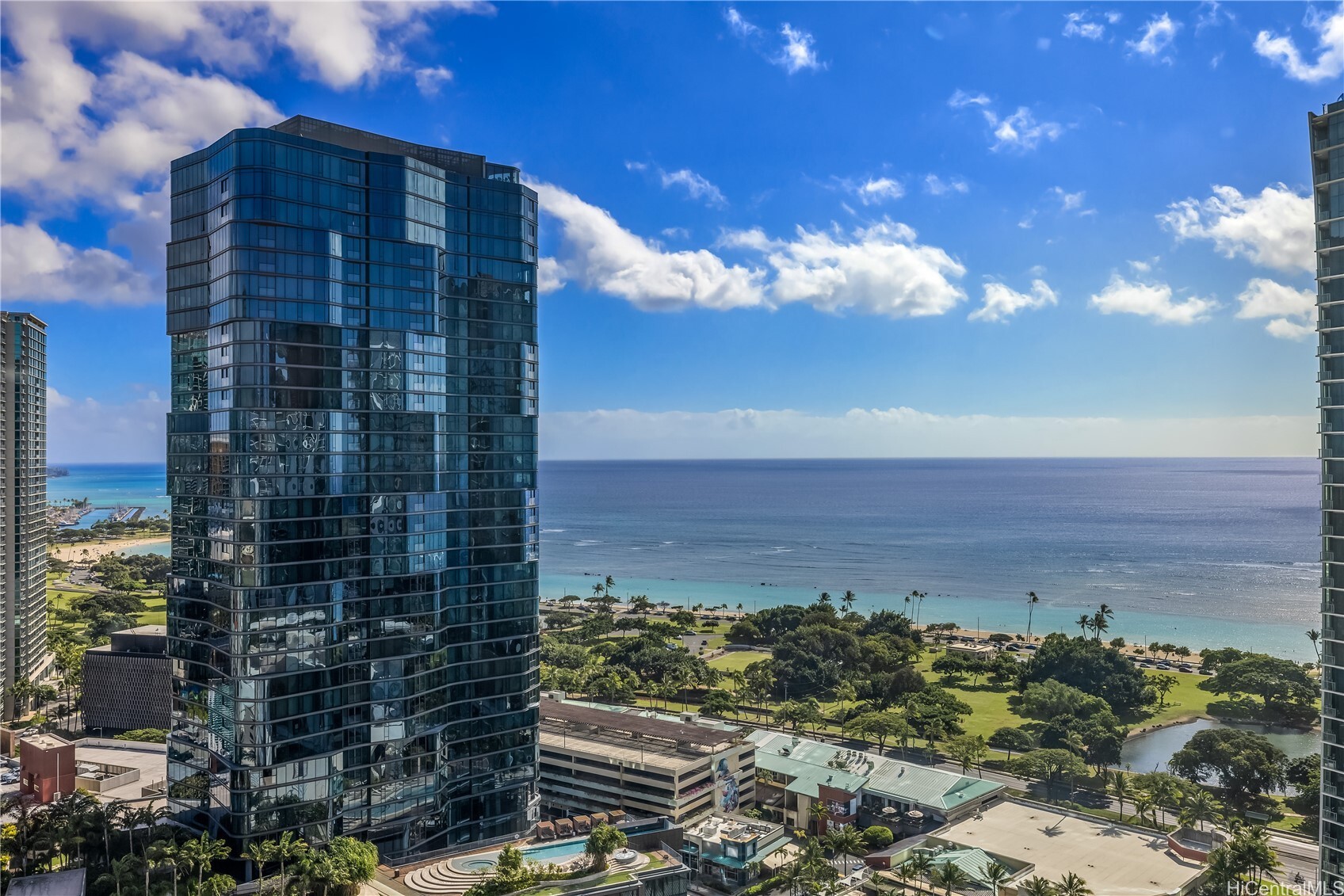 Property Photo: 1001 Queen Street 2602 HI 96814