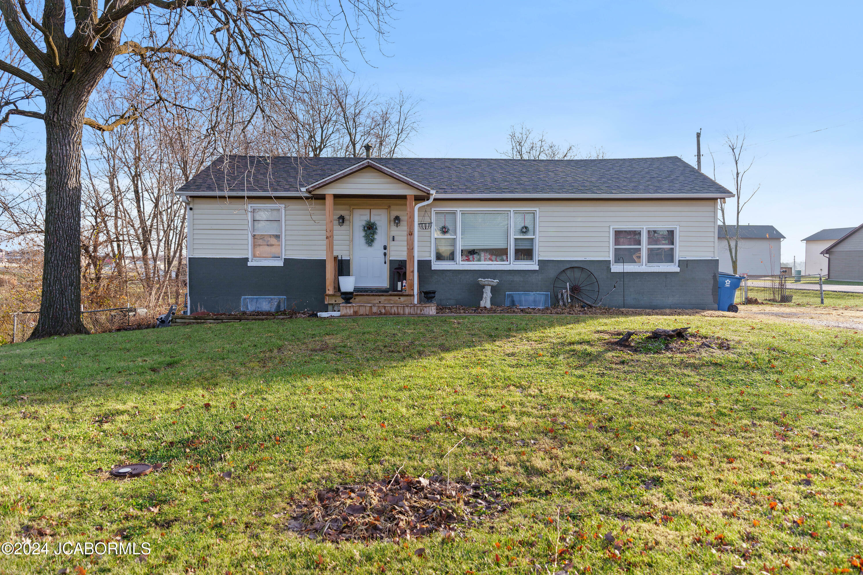 208 Oak Street  Ashland MO 65010 photo