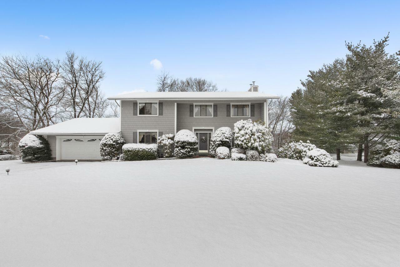 Property Photo:  11 Justin Court  NY 10567 