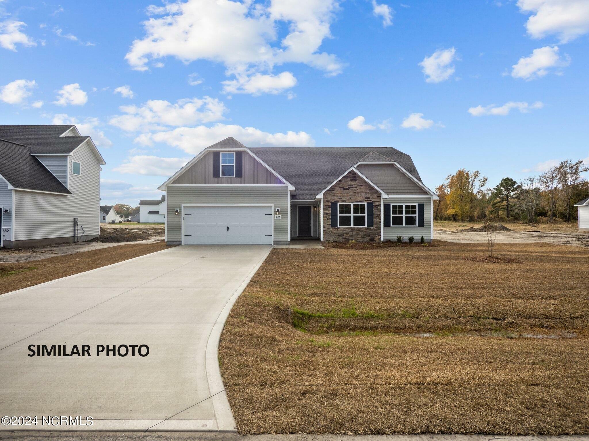 424 Windermere Road  Hubert NC 28539 photo