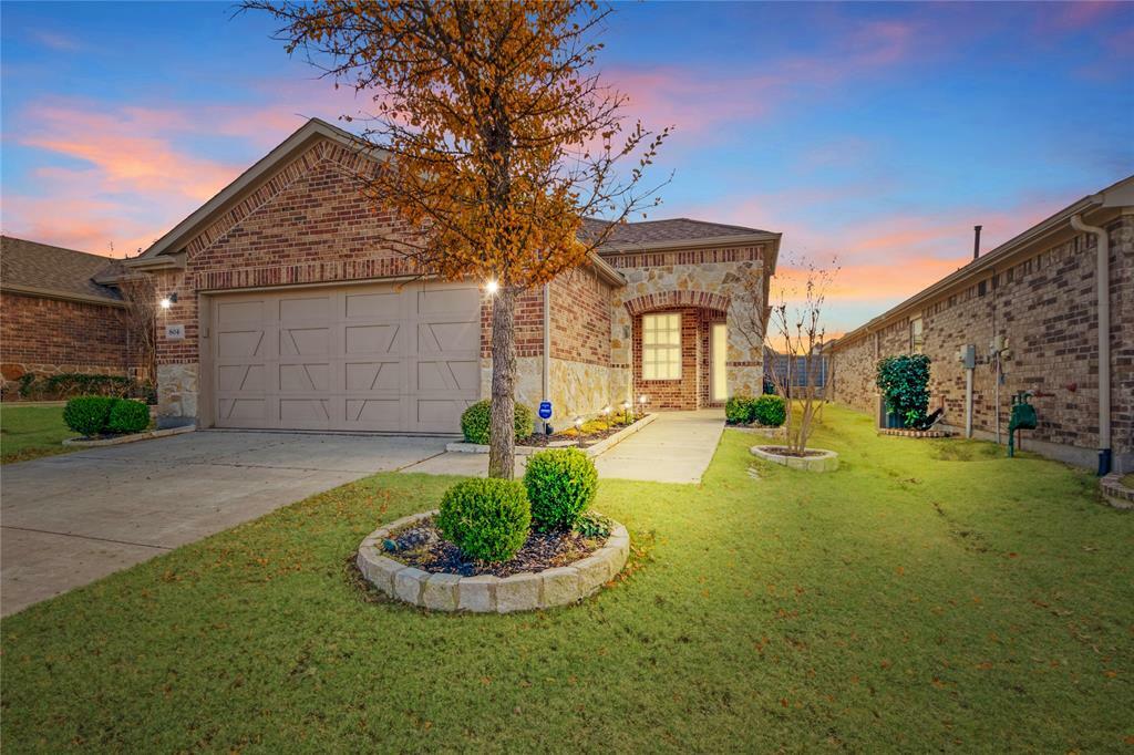 Property Photo:  804 Freedom Lane  TX 76227 