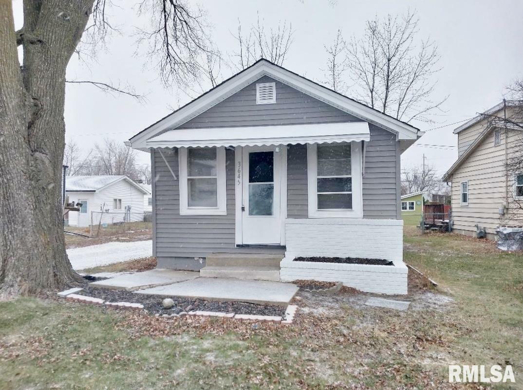 Property Photo:  3645 N Finnell Avenue  IL 61604 