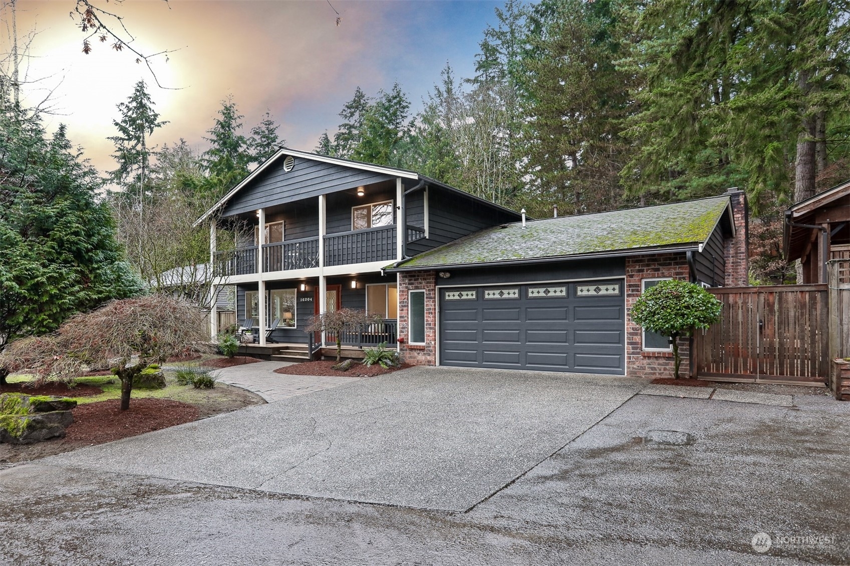 Property Photo:  16204 SE 24th Street  WA 98008 