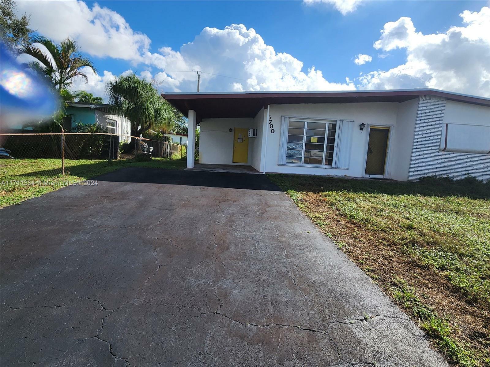 Property Photo:  5730 SW 54th Ter  FL 33314 