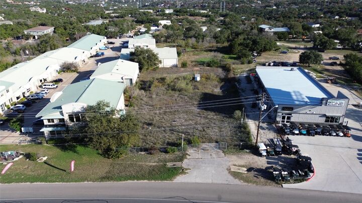 Property Photo: 2001 Ranch Road 620 Highway N TX 78734