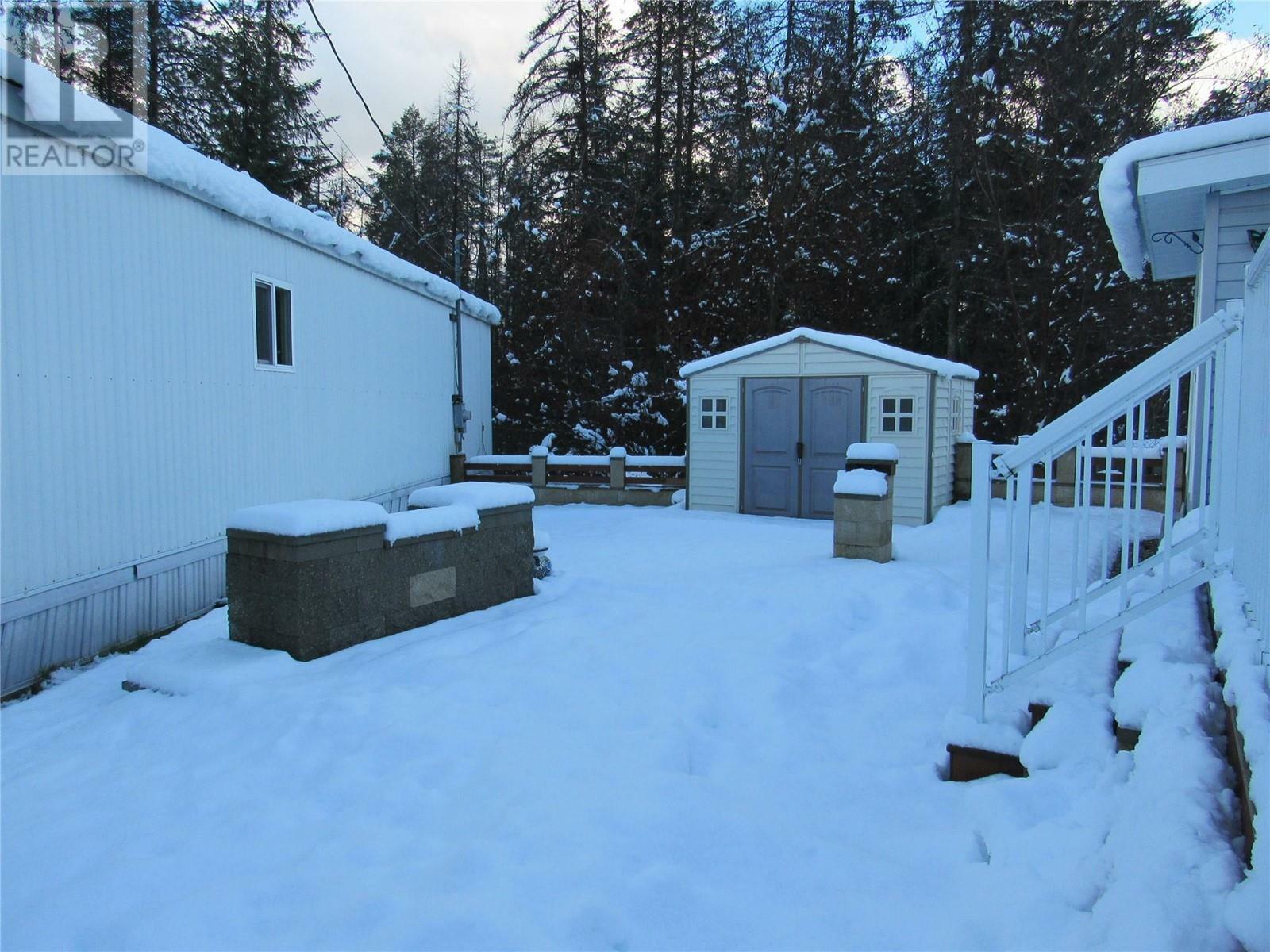 Property Photo: 1601 Columbia Avenue 17 BC V1N 1J1