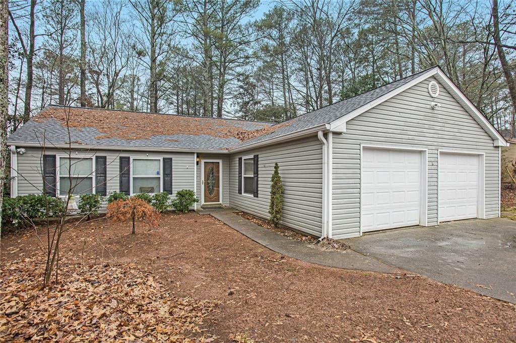 Property Photo:  1805 River Rock Trail  GA 30188 