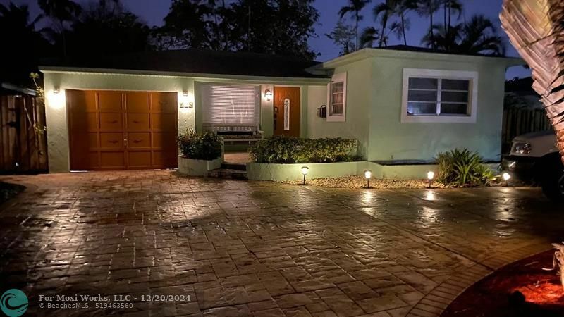 425 S 26th Ave  Hollywood FL 33020 photo