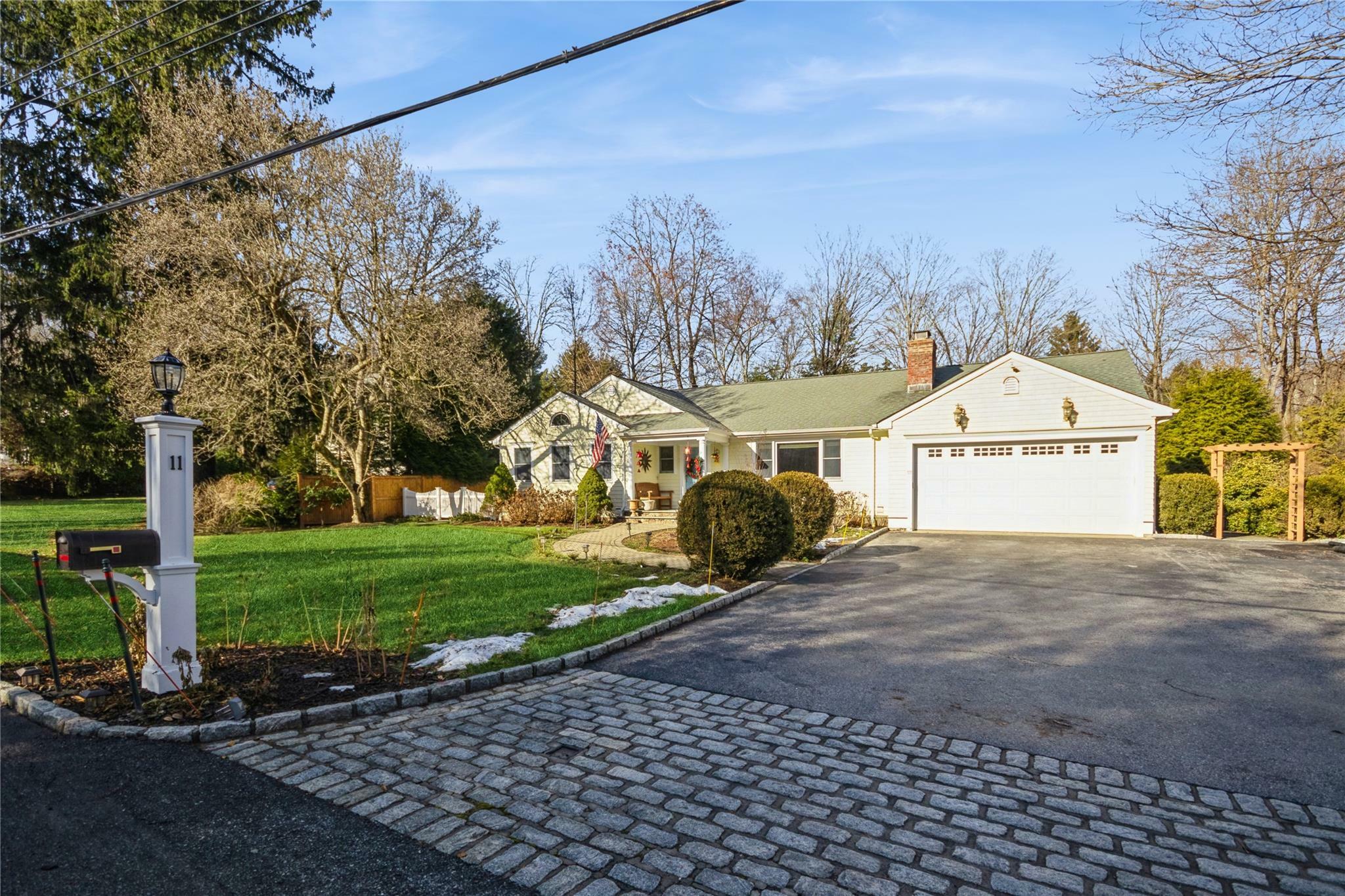 Property Photo:  11 Orchard Lane  NY 10536 