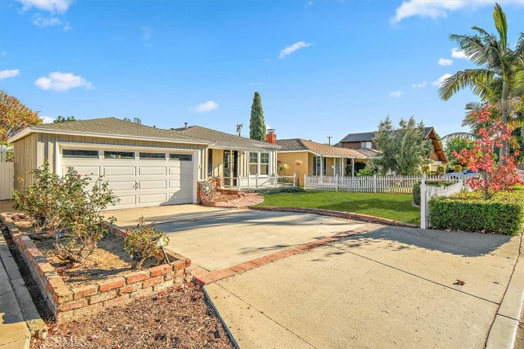 Property Photo:  12018 Courser Avenue  CA 90638 